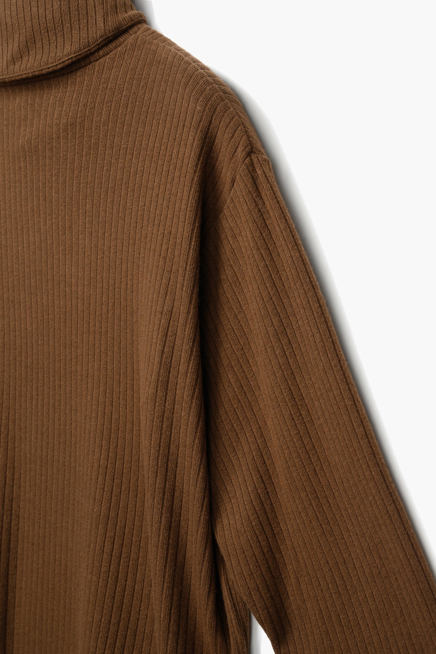 ELGIN HIGH NECK SWEATER