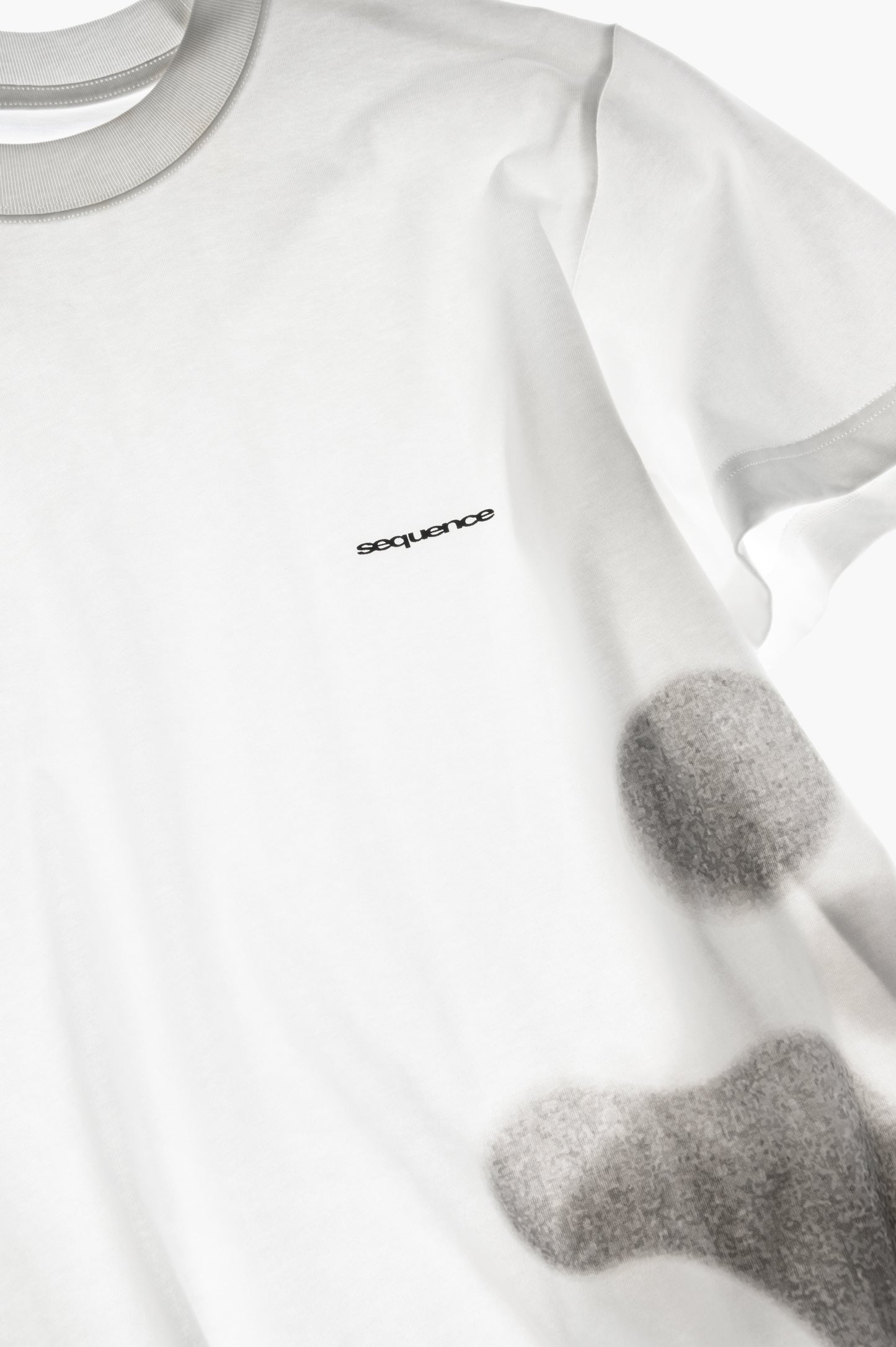 SEQUENCE S/S PRINT T-SHIRT